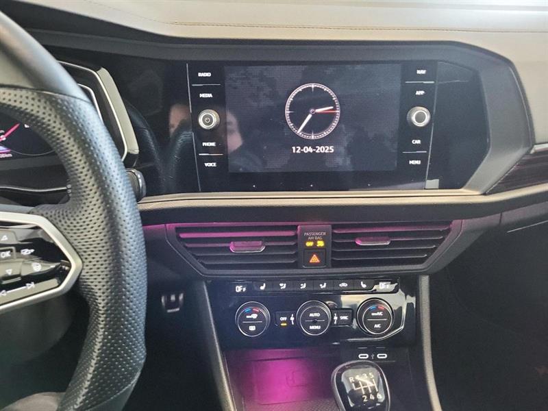 volkswagen Jetta GLI 2024 - 16