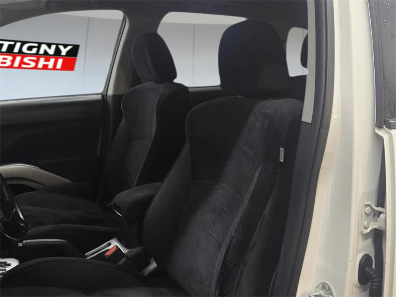 mitsubishi Outlander 2011 - 10