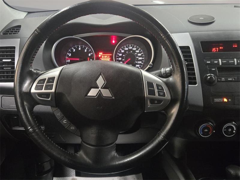 mitsubishi Outlander 2011 - 12
