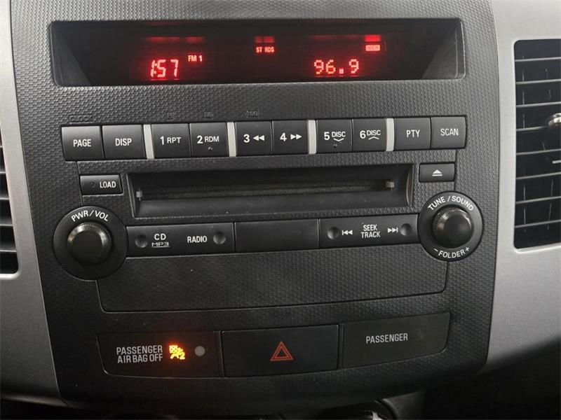 mitsubishi Outlander 2011 - 15