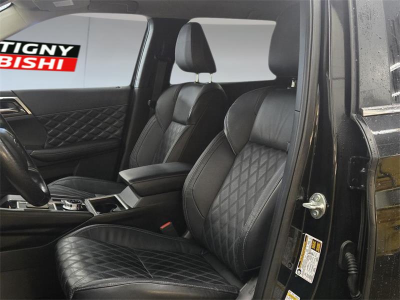 mitsubishi Outlander 2022 - 12