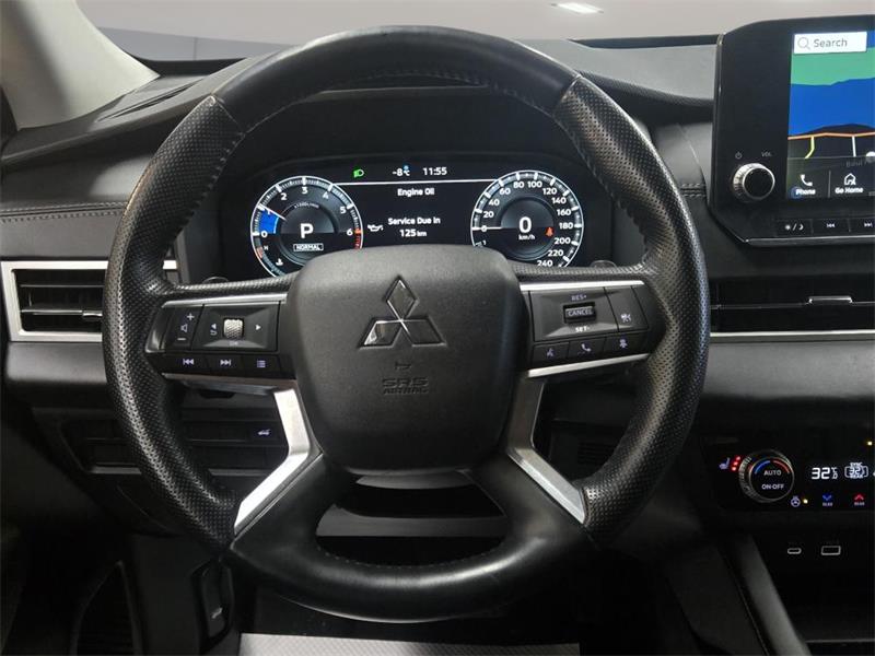 mitsubishi Outlander 2022 - 14