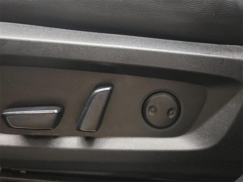 mitsubishi Outlander 2022 - 16