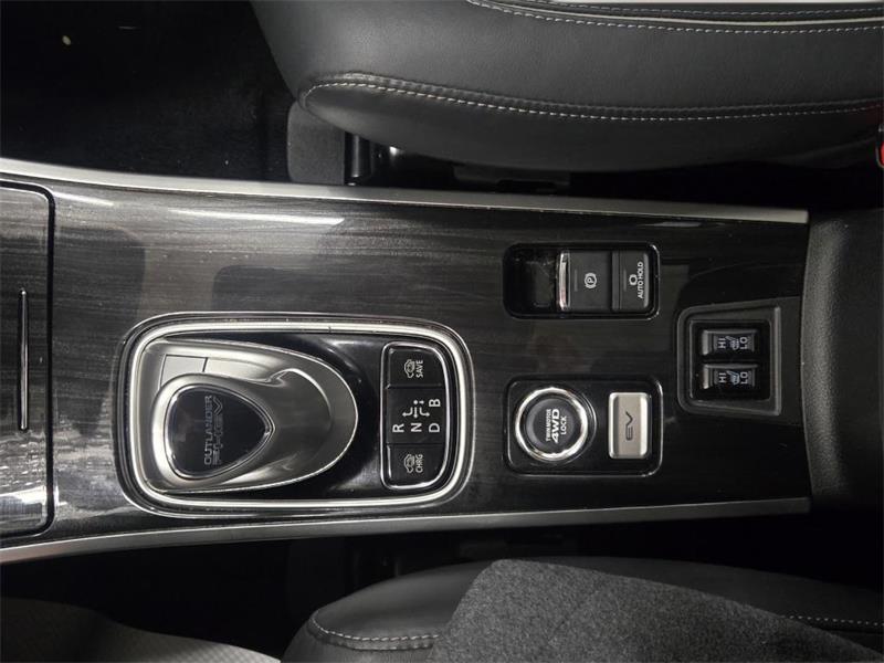 mitsubishi Outlander PHEV 2018 - 21