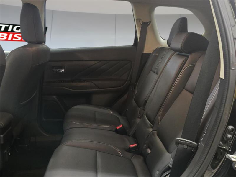 mitsubishi Outlander PHEV 2018 - 23