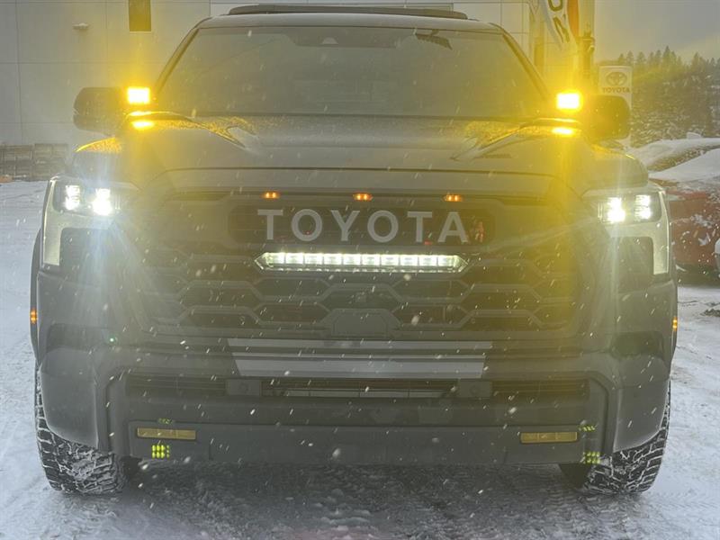 toyota Sequoia 2024 - 10