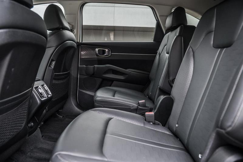 kia Sorento 2025 - 31