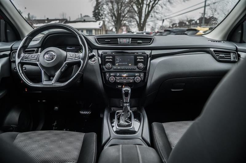 nissan Qashqai 2018 - 26