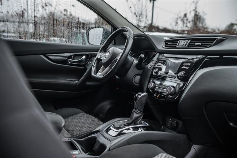 nissan Qashqai 2018 - 29