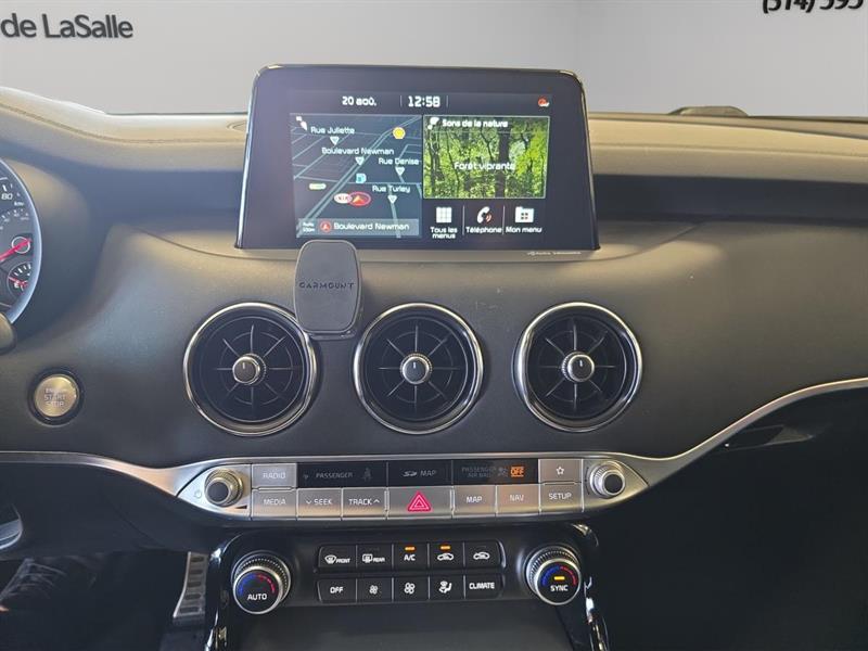 kia Stinger 2021 - 17