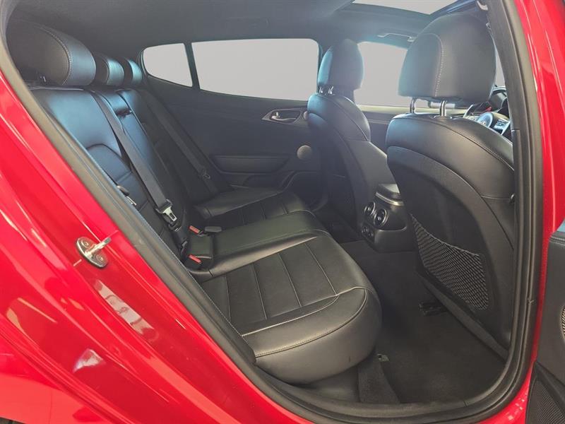 kia Stinger 2021 - 19