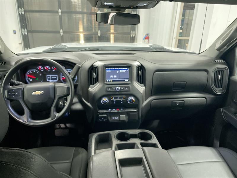 chevrolet Silverado 2500 2023 - 17