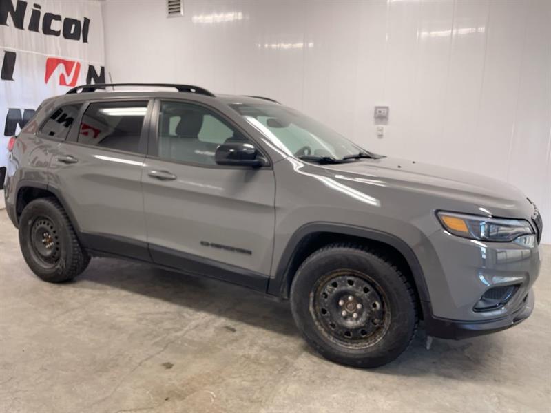 jeep Cherokee 2022 - 2