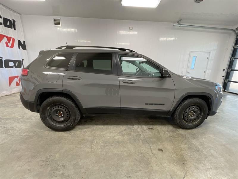 jeep Cherokee 2022 - 9