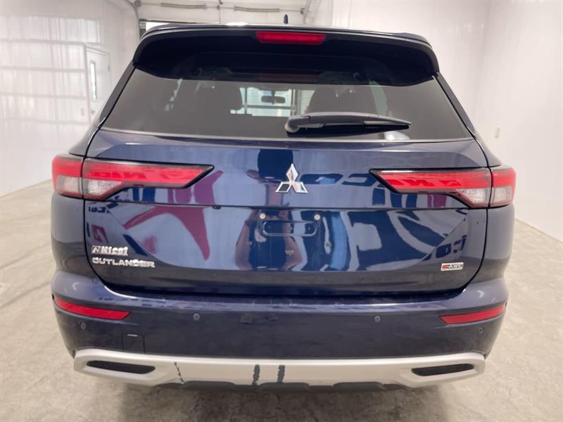 mitsubishi Outlander 2022 - 7