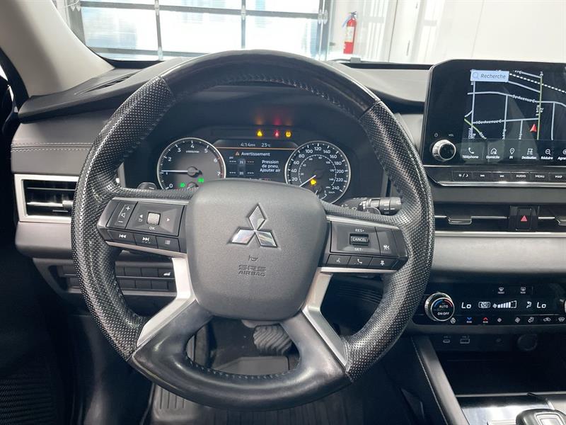 mitsubishi Outlander 2022 - 14