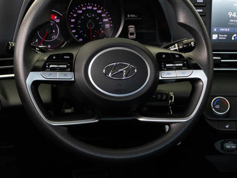 hyundai Elantra 2021 - 16