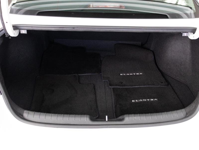 hyundai Elantra 2021 - 25