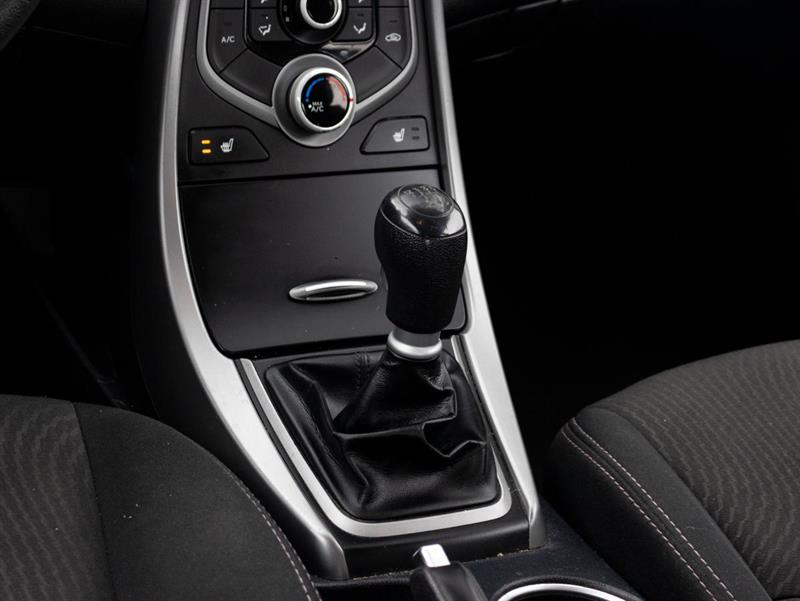 hyundai Elantra 2016 - 17