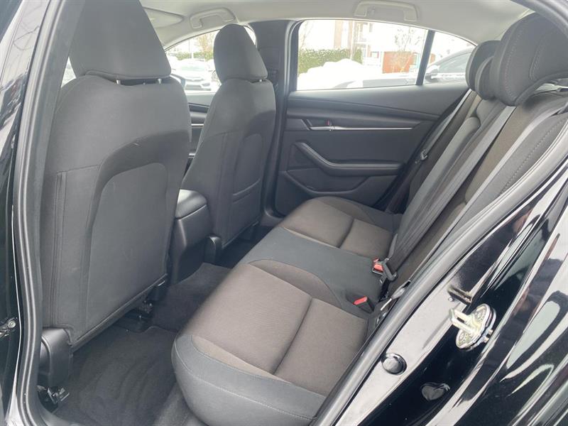 mazda Mazda3 2021 - 8