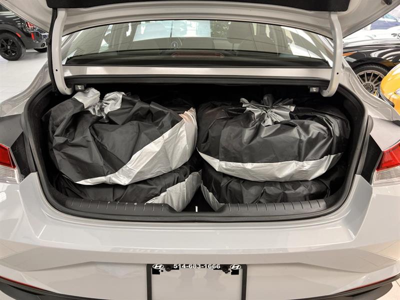 hyundai Elantra 2023 - 10