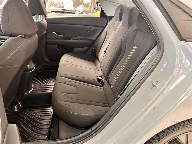 hyundai Elantra 2023 - 11