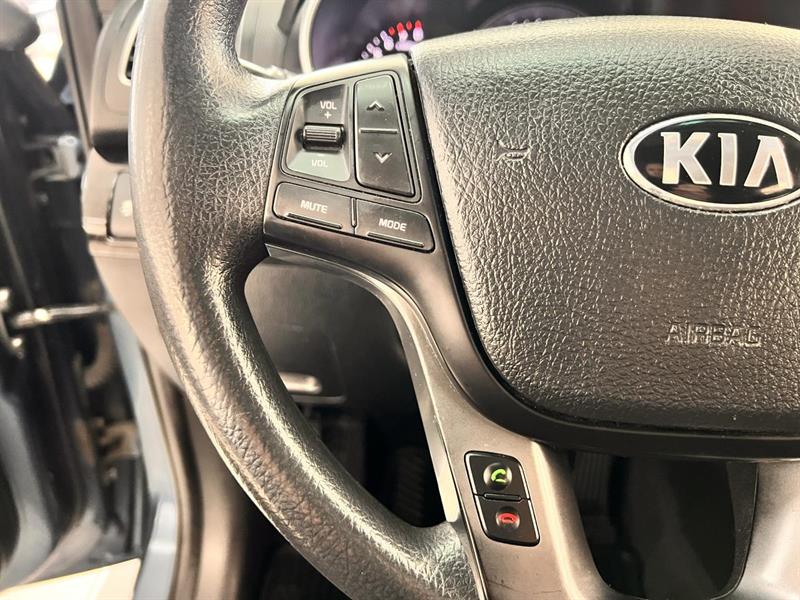 kia Sorento 2014 - 24