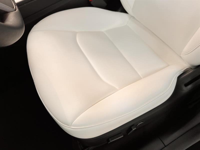 tesla Model Y 2022 - 18