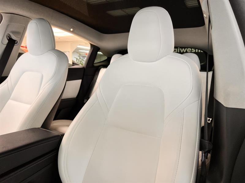 tesla Model Y 2022 - 19