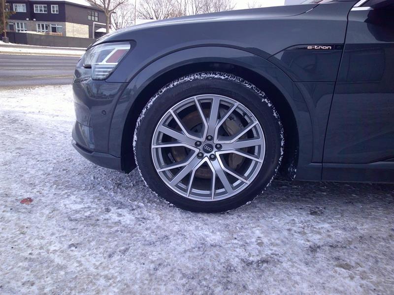 audi e-tron 2019 - 9