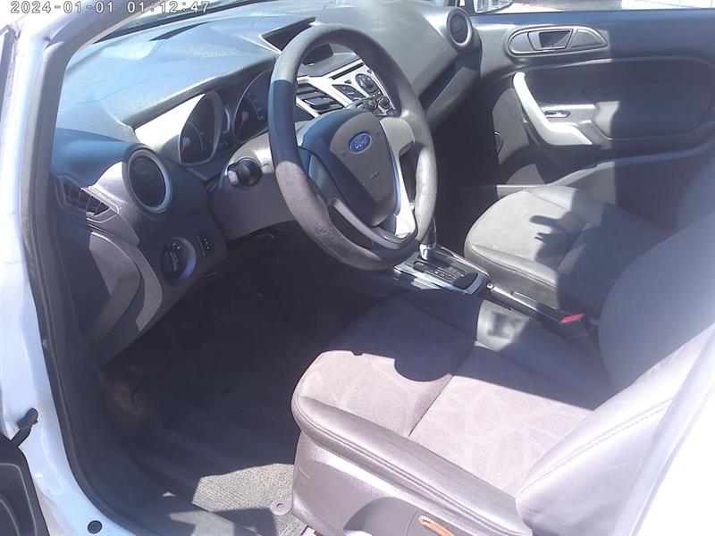 ford Fiesta 2012 - 11