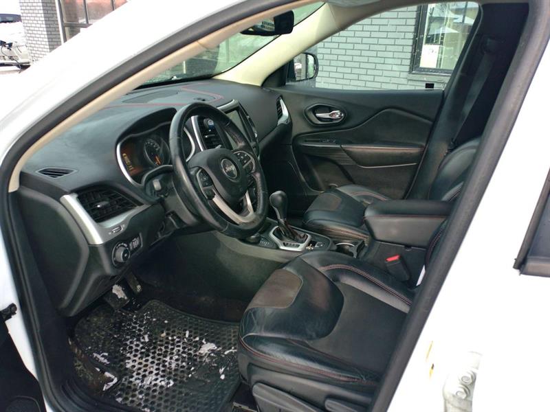 jeep Cherokee 2016 - 10