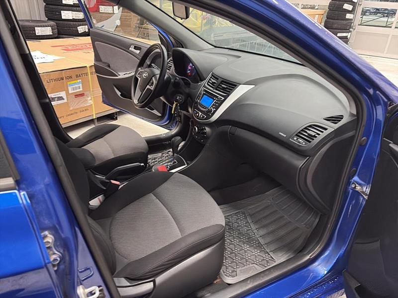 hyundai Accent 2013 - 20