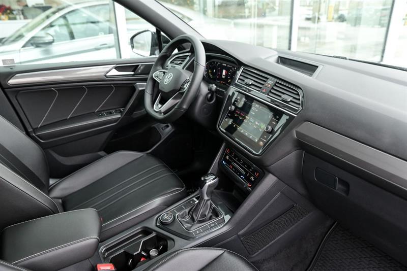 volkswagen Tiguan 2022 - 25
