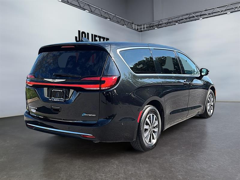 chrysler Pacifica 2023 - 9
