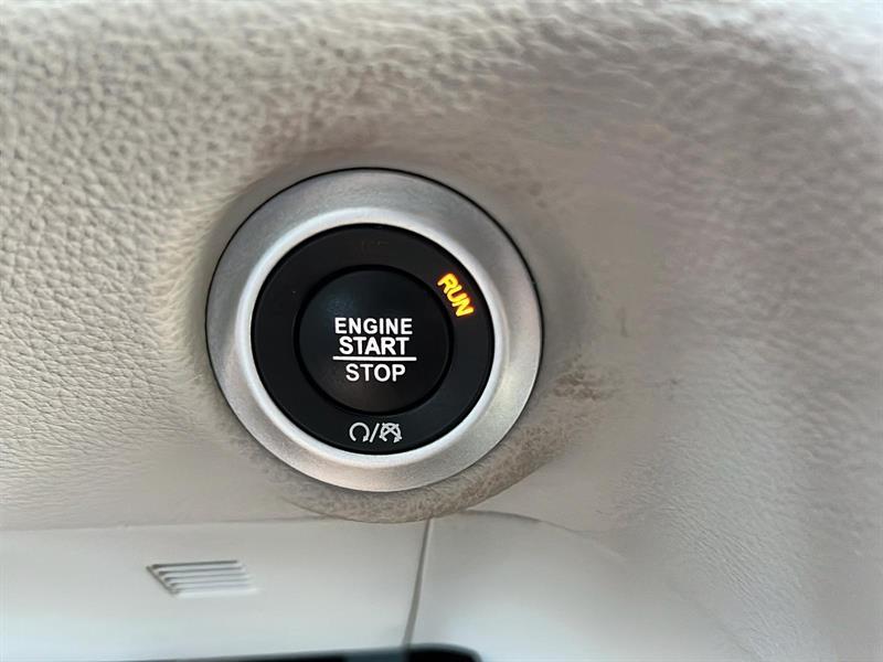 chrysler Pacifica 2023 - 25