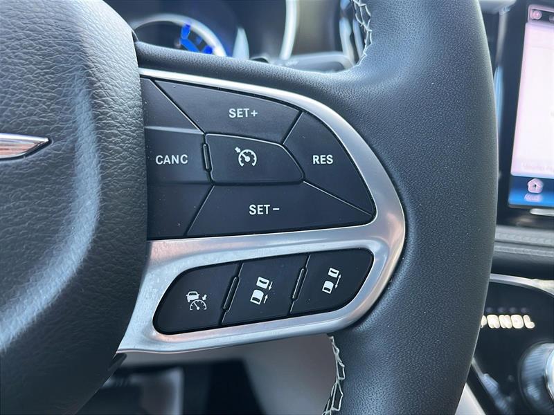 chrysler Pacifica 2023 - 28