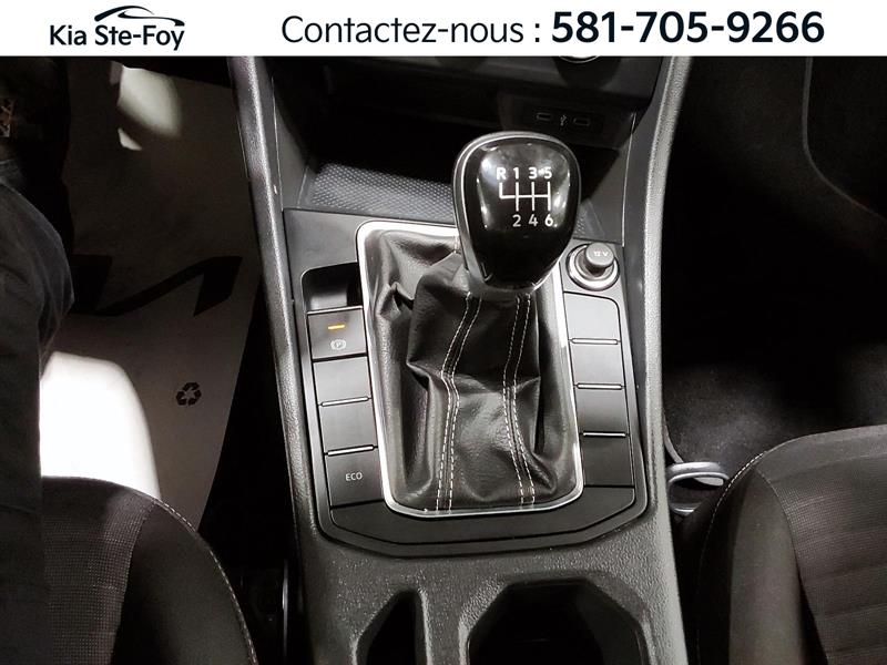 volkswagen Jetta 2023 - 24