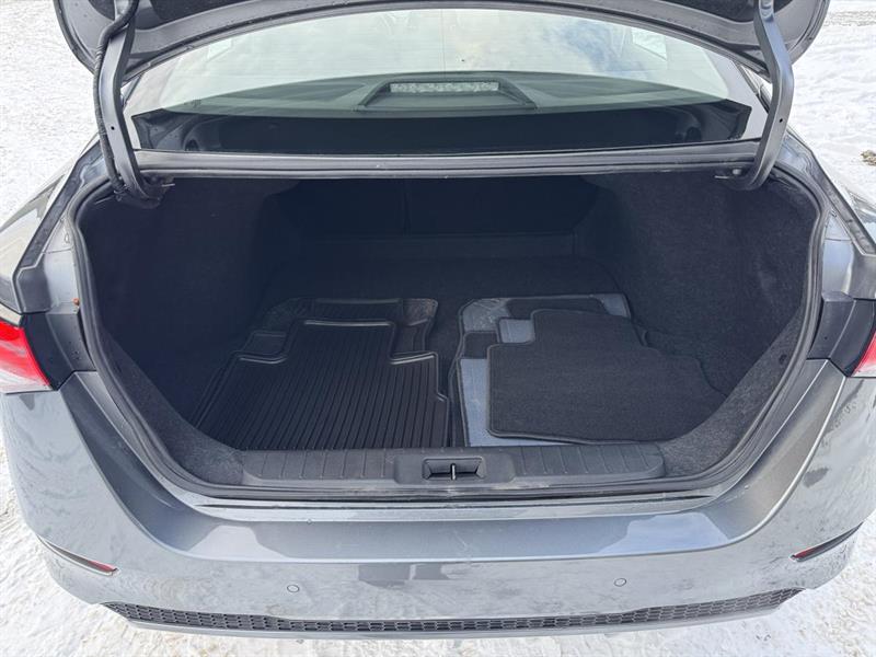 nissan Sentra 2023 - 8