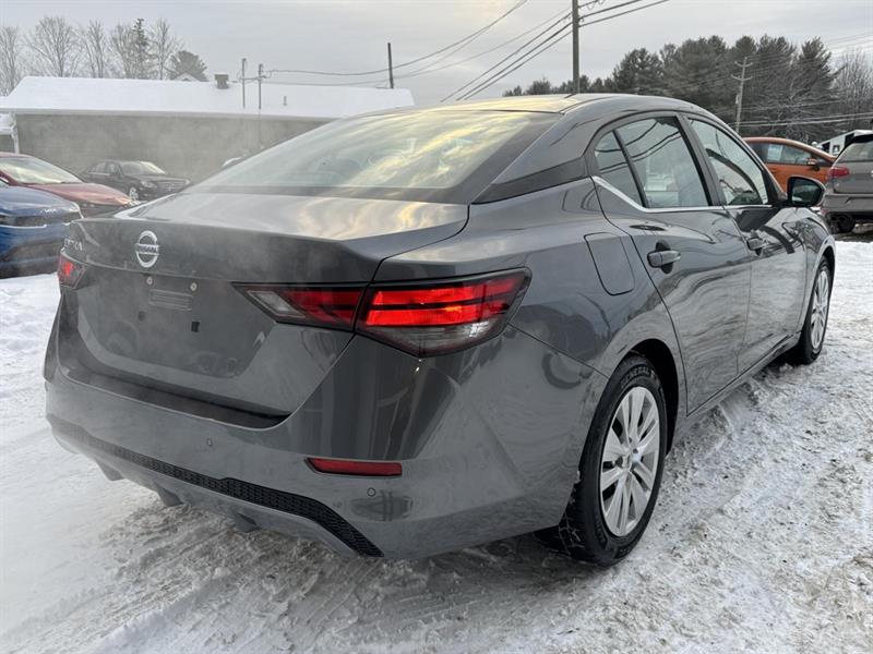 nissan Sentra 2023 - 9