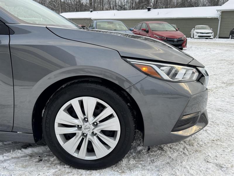 nissan Sentra 2023 - 12