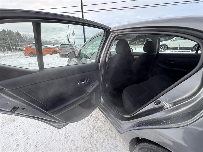 nissan Sentra 2023 - 26