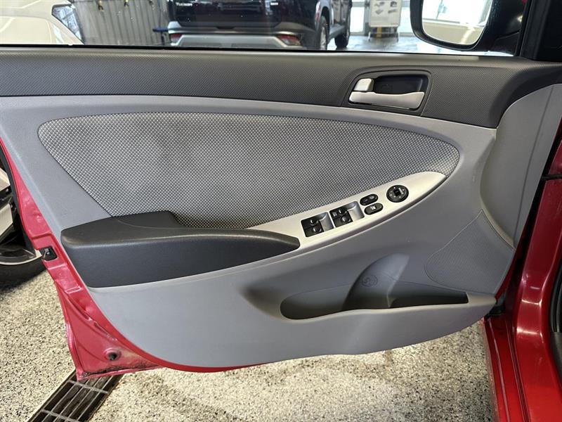 hyundai Accent 2013 - 9