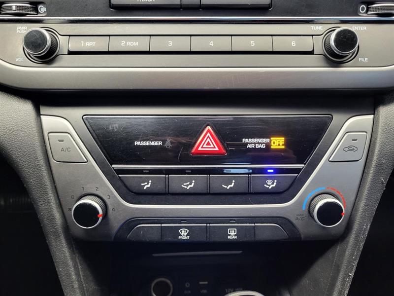 hyundai Elantra 2017 - 24