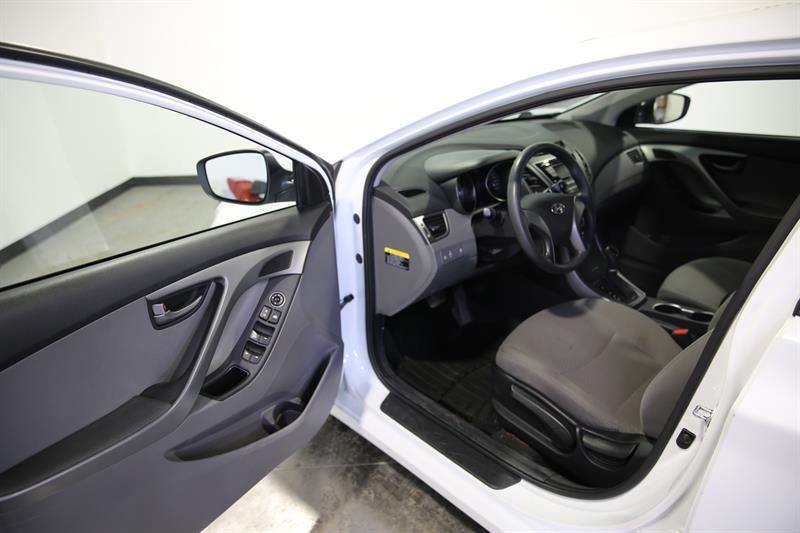 hyundai Elantra 2016 - 11