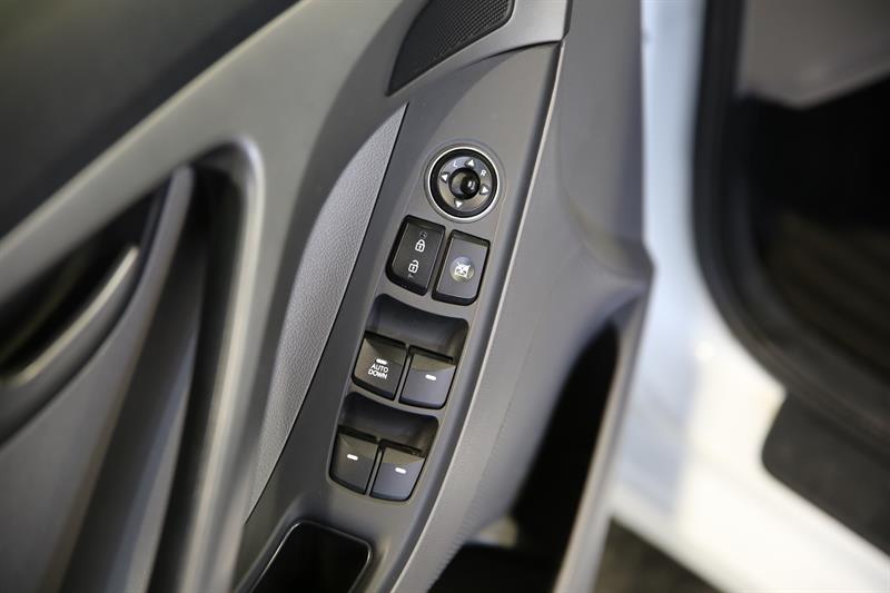 hyundai Elantra 2016 - 12