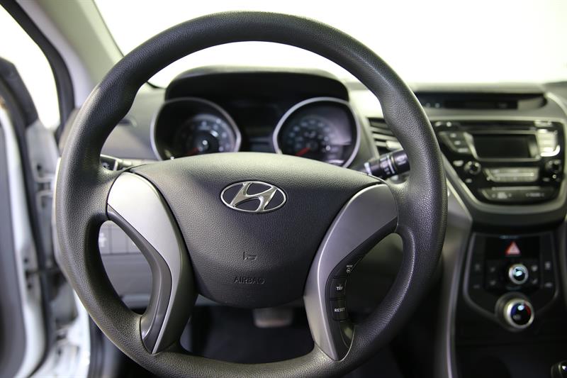 hyundai Elantra 2016 - 17