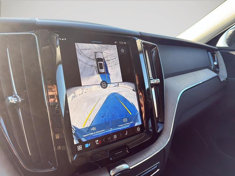 volvo XC60 hybride rechargeable 2025 - 14