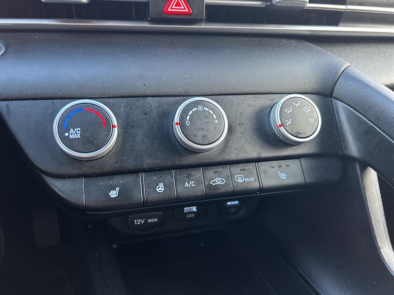 hyundai Elantra 2022 - 13