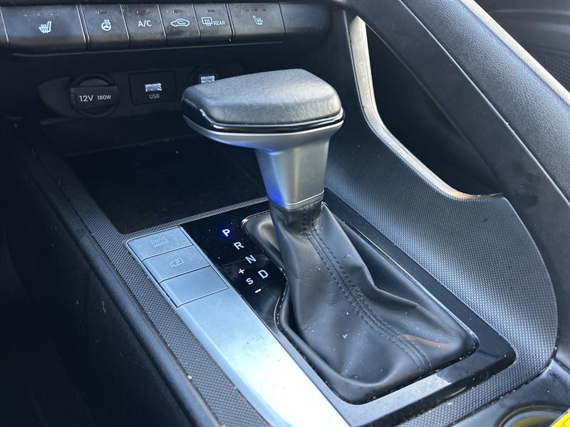 hyundai Elantra 2022 - 14